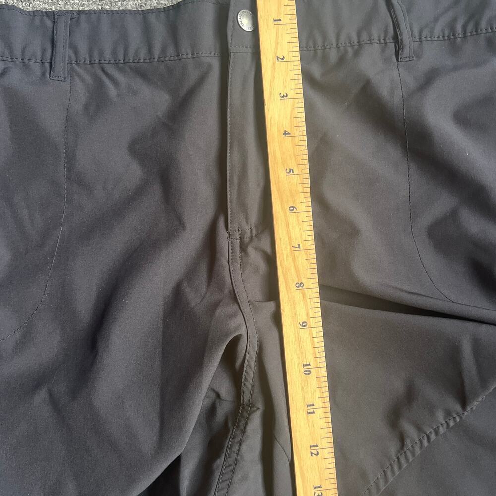 The American Outdoorsman for Women Black Athletic Shorts XL - Picture 7 of 9